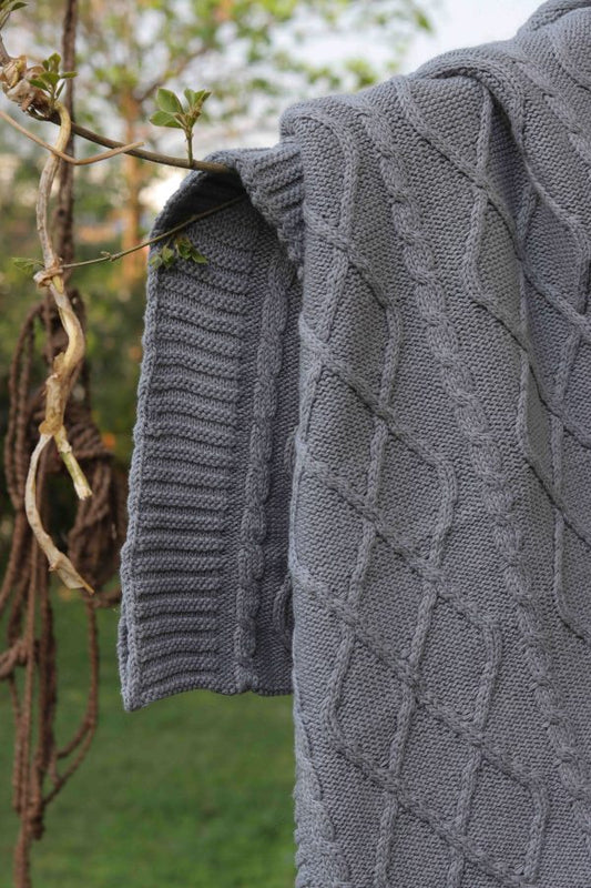 Maitreya Grey Woollen